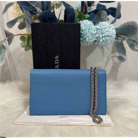 🔥Like New In inclusion Prada Tessuto Nylon Flap Wallet Blue - Picture 4 of 7
